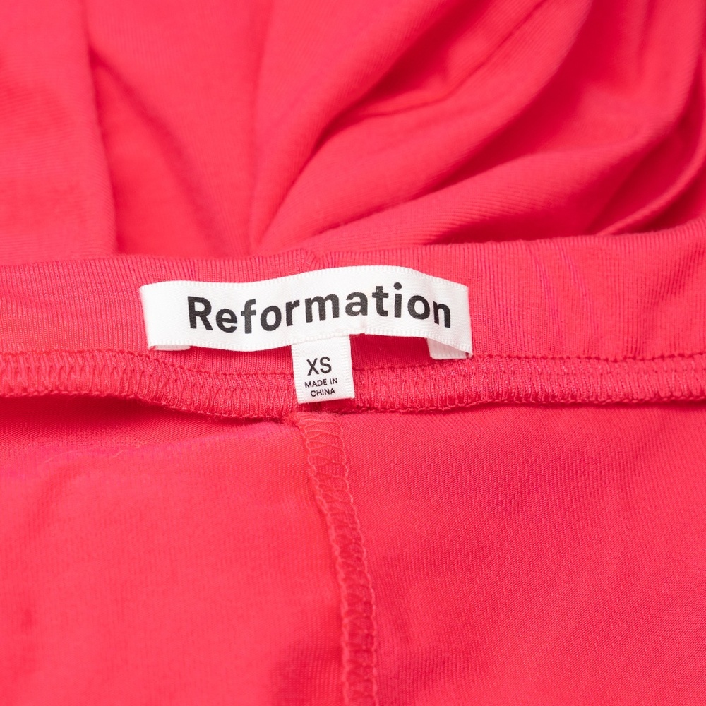 Reformation - Knit Rika Two-Piece Crop Top & Wrap Skirt Set - Picture 4 of 11